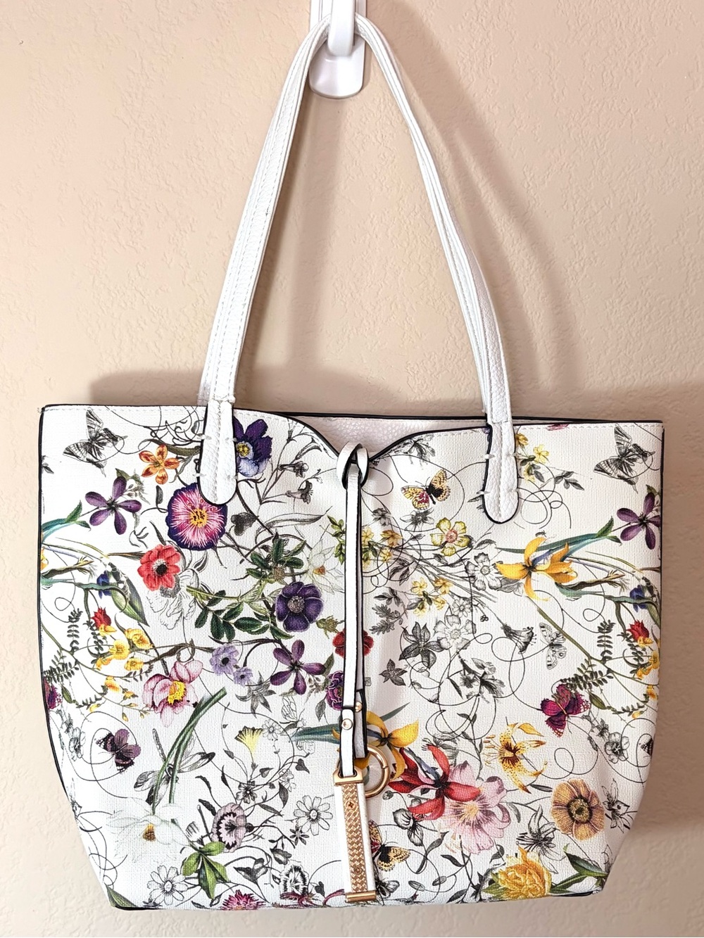 White Floral Butterfly Print Tote Bag Matching Pouch Gold Tone Charm